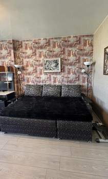 2-к квартира, вторичка, 57м2, 8/10 этаж