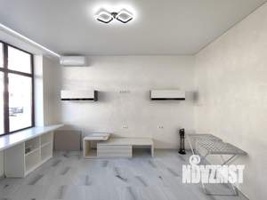 2-к квартира, вторичка, 74м2, 1/3 этаж