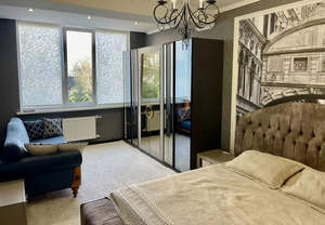 2-к квартира, вторичка, 74м2, 2/10 этаж