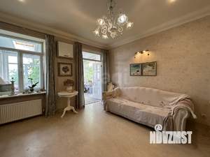 4-к квартира, вторичка, 97м2, 1/2 этаж