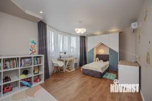 3-к квартира, вторичка, 89м2, 8/10 этаж