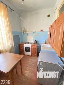 2-к квартира, вторичка, 62м2, 1/3 этаж