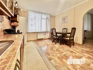 2-к квартира, вторичка, 80м2, 3/10 этаж