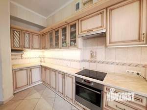 2-к квартира, вторичка, 67м2, 8/16 этаж