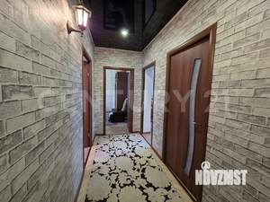 4-к квартира, вторичка, 80м2, 1/1 этаж