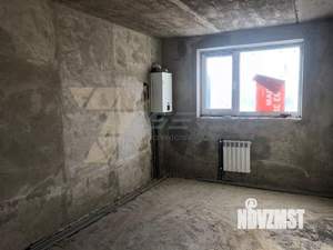 2-к квартира, вторичка, 100м2, 1/3 этаж