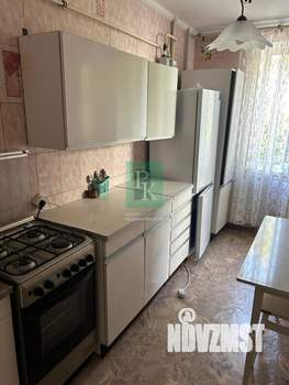 3-к квартира, вторичка, 61м2, 2/9 этаж