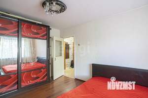 2-к квартира, вторичка, 45м2, 1/4 этаж