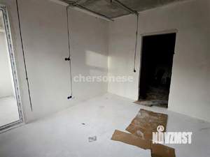 2-к квартира, вторичка, 58м2, 1/9 этаж