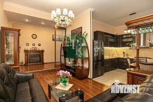 4-к квартира, вторичка, 110м2, 3/5 этаж