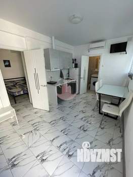 4-к квартира, вторичка, 48м2, 1/1 этаж