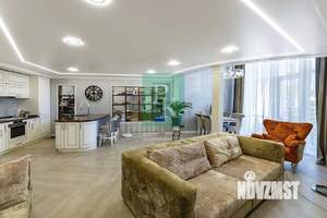 3-к квартира, вторичка, 110м2, 1/9 этаж