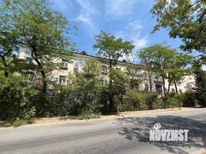 3-к квартира, вторичка, 76м2, 3/3 этаж