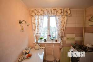 2-к квартира, вторичка, 43м2, 3/5 этаж