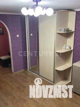 2-к квартира, вторичка, 54м2, 1/5 этаж