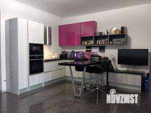 2-к квартира, вторичка, 50м2, 1/4 этаж