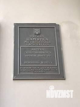 4-к квартира, вторичка, 212м2, 2/2 этаж