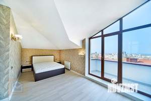 4-к квартира, вторичка, 127м2, 4/5 этаж