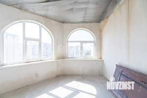 3-к квартира, вторичка, 103м2, 6/6 этаж