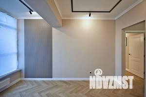 2-к квартира, вторичка, 64м2, 1/9 этаж