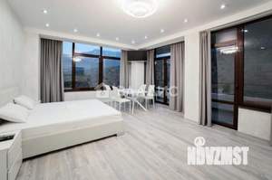 1-к квартира, вторичка, 62м2, 5/9 этаж