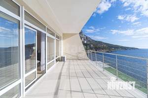 3-к квартира, вторичка, 144м2, 6/9 этаж