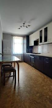 2-к квартира, вторичка, 65м2, 4/10 этаж