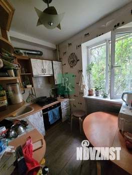 3-к квартира, вторичка, 55м2, 1/5 этаж