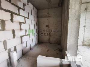2-к квартира, вторичка, 60м2, 1/9 этаж