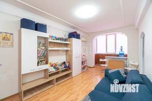 3-к квартира, вторичка, 57м2, 4/5 этаж