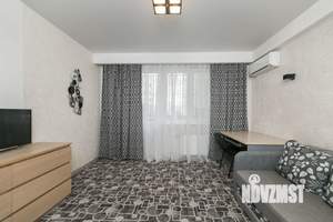 2-к квартира, вторичка, 74м2, 1/10 этаж