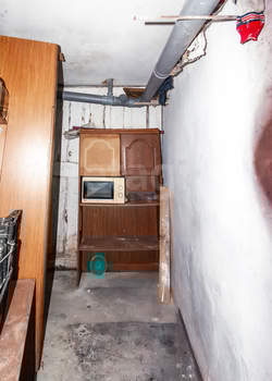 3-к квартира, вторичка, 70м2, 1/2 этаж