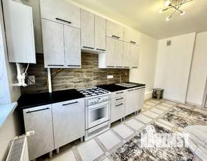 2-к квартира, вторичка, 63м2, 5/9 этаж