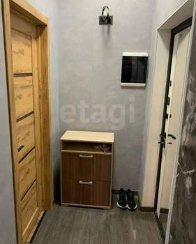 Студия квартира, вторичка, 38м2, 3/7 этаж