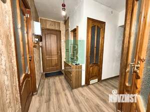 3-к квартира, вторичка, 61м2, 2/5 этаж