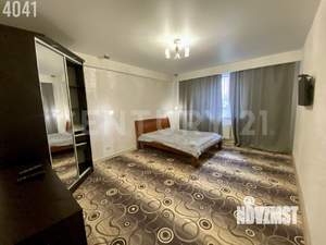 2-к квартира, вторичка, 67м2, 1/10 этаж