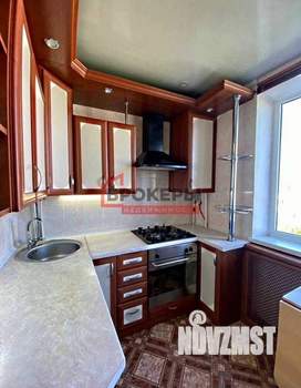 3-к квартира, вторичка, 62м2, 5/5 этаж