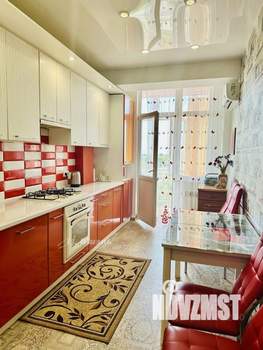 2-к квартира, вторичка, 64м2, 4/10 этаж