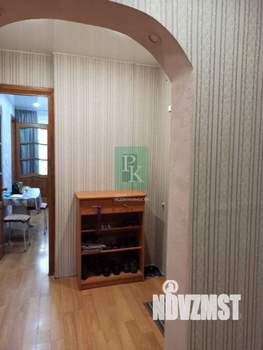 2-к квартира, вторичка, 62м2, 1/9 этаж