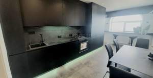 3-к квартира, вторичка, 100м2, 7/8 этаж