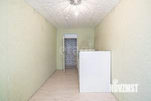 2-к квартира, вторичка, 45м2, 1/4 этаж
