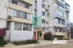 3-к квартира, вторичка, 100м2, 1/5 этаж