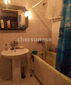 3-к квартира, вторичка, 73м2, 3/3 этаж