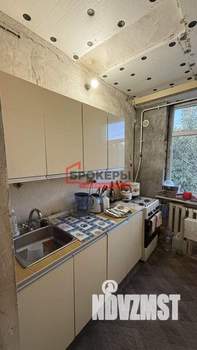 3-к квартира, вторичка, 39м2, 2/2 этаж