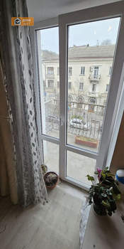 2-к квартира, вторичка, 67м2, 3/3 этаж