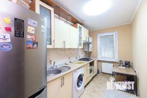 2-к квартира, вторичка, 63м2, 1/9 этаж