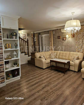 4-к квартира, вторичка, 150м2, 1/5 этаж