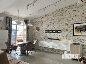 Студия квартира, вторичка, 61м2, 5/5 этаж