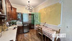 3-к квартира, вторичка, 72м2, 3/5 этаж