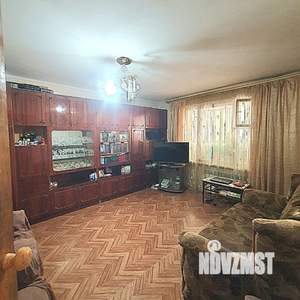 3-к квартира, вторичка, 70м2, 1/9 этаж